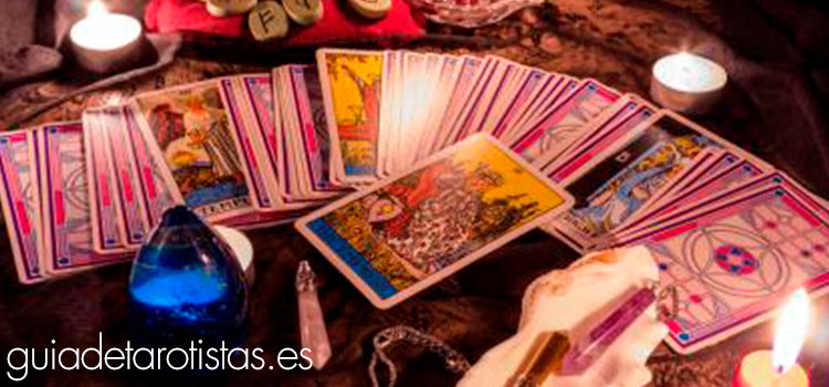 tarot 806 con las mejores tarotistas expertas