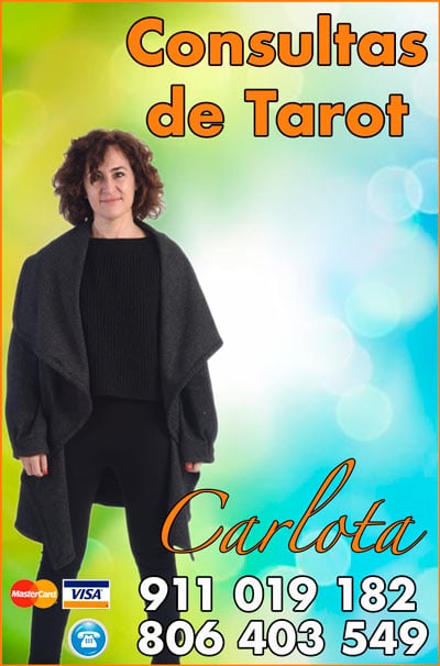 Carlota - mejores tarotistas de espana